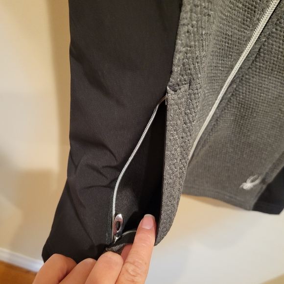 Spyder Gray Zip-Up fleece vest - Picture 13 of 14